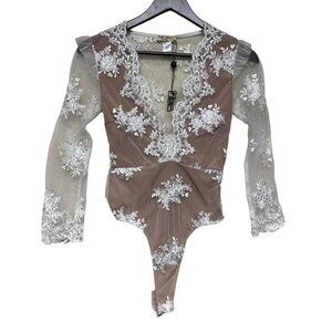 NEW For Love And Lemons Skivvies Women's Amber Scallop Lace Bodysuit Thong XS